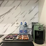 Stylish Stay In Eveles Street