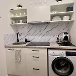Stylish Stay In Eveles Street